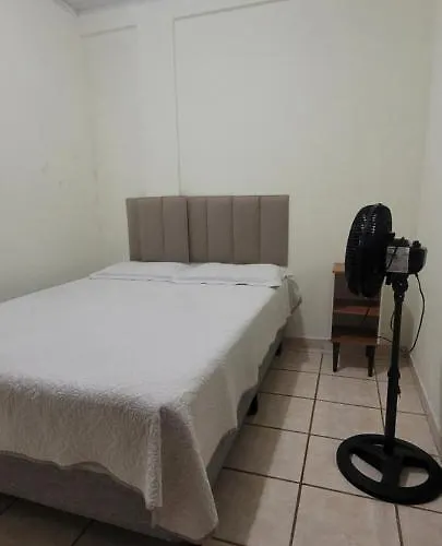 Excelente Kitnet Mobiliada Pertinho Mar